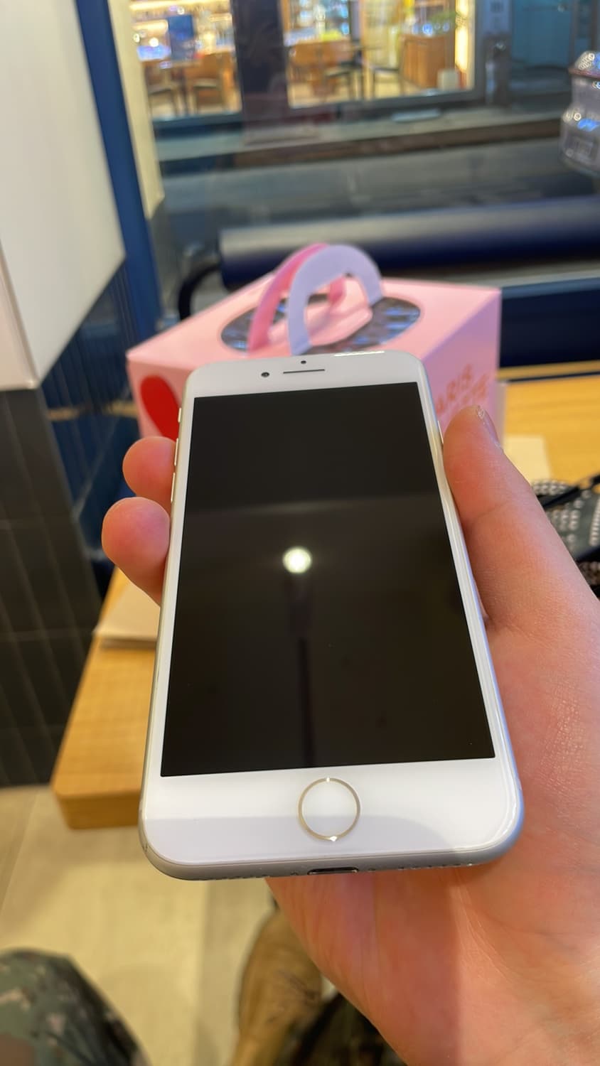 아이폰 8 상품이미지3