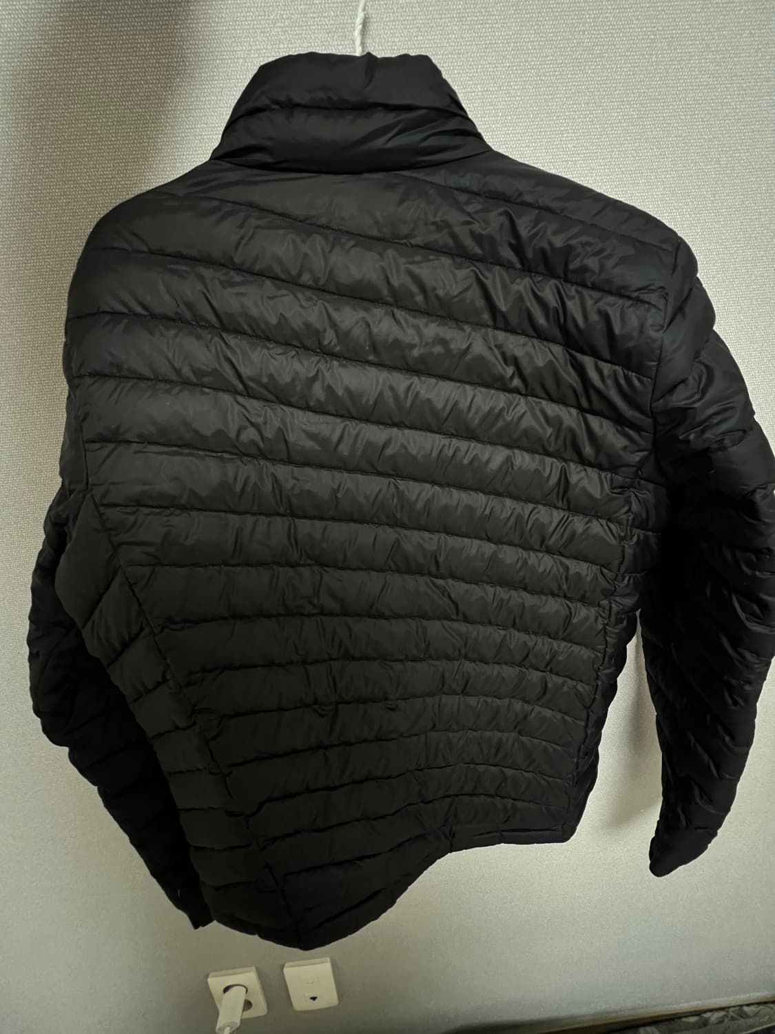 밀레 남녀공용 경량패딩 자켓 상품이미지3