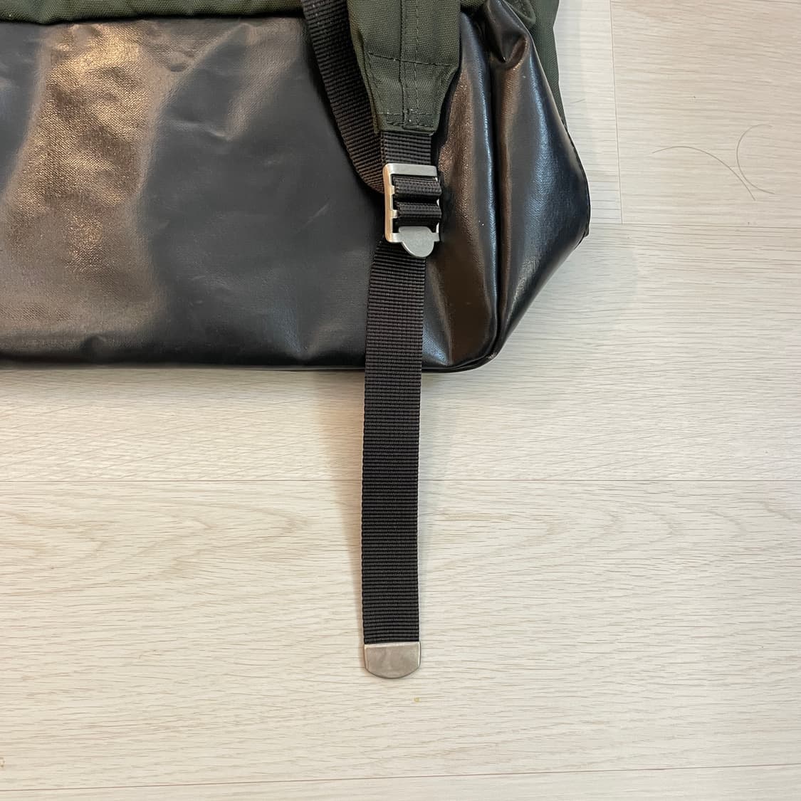 마가렛 호웰 포터 밀리터리 백팩 상품이미지5