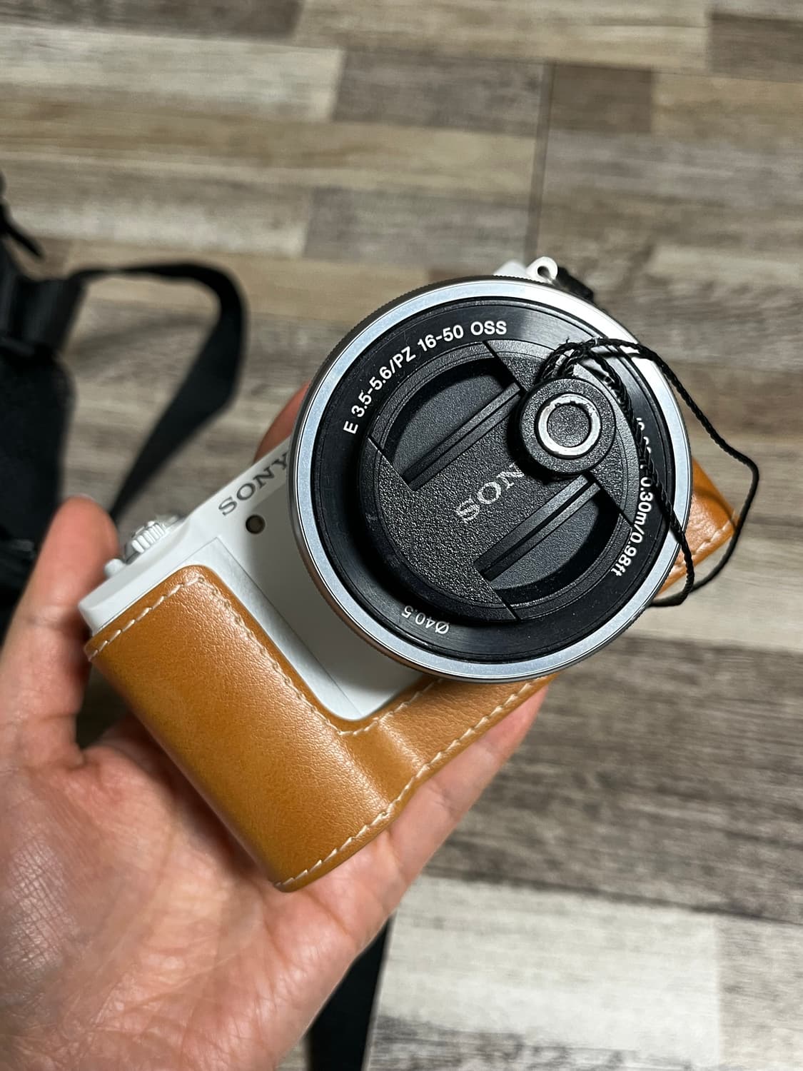 소니 알파5100 카메라(화이트) 상품이미지3