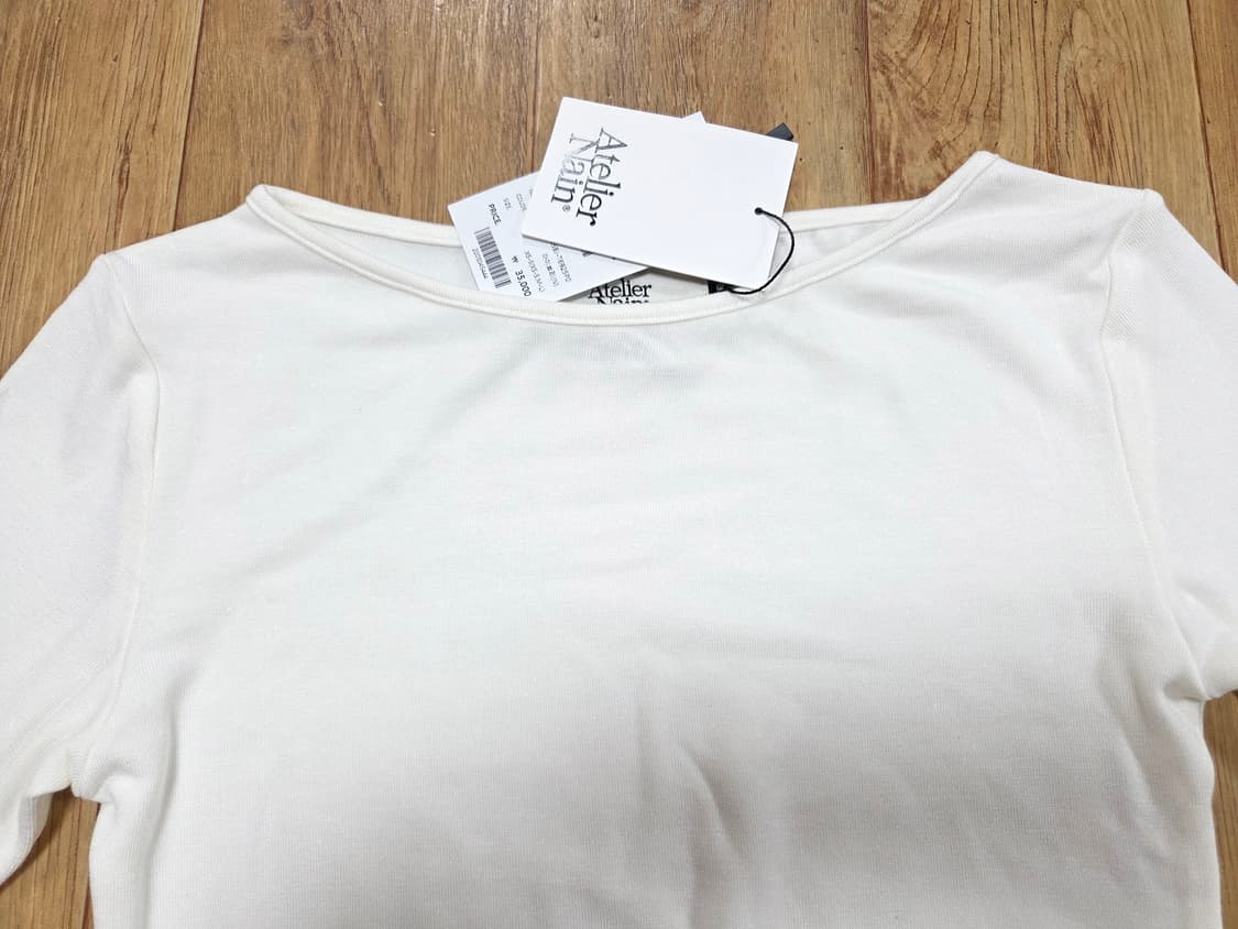 아틀리에나인(Atelier Nain) 보우트넥 티셔츠 55-66 새상품 상품이미지5