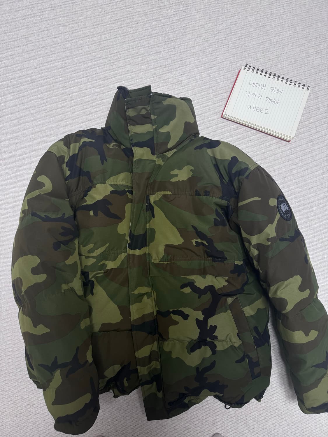 [OS]베트멍X캐나다구스 맥밀란 리버시블 카모패딩 상품이미지1