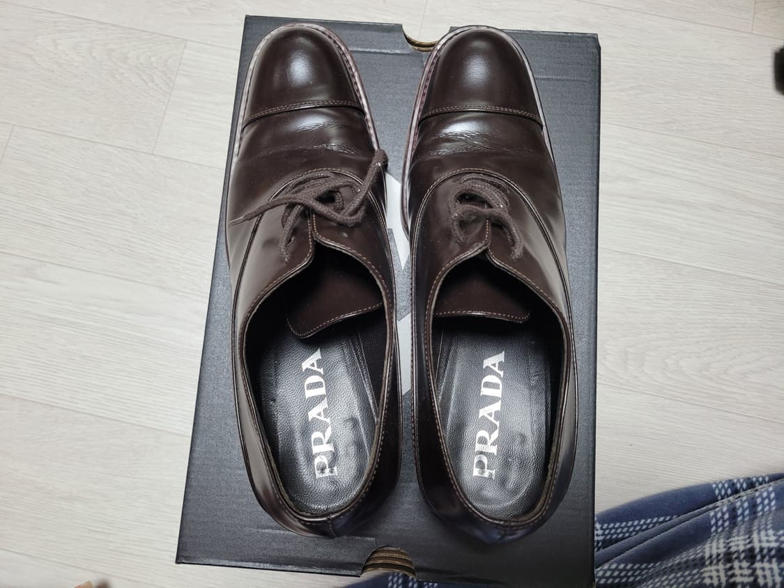 정품 프라다 여성  구두 단화 상품이미지3