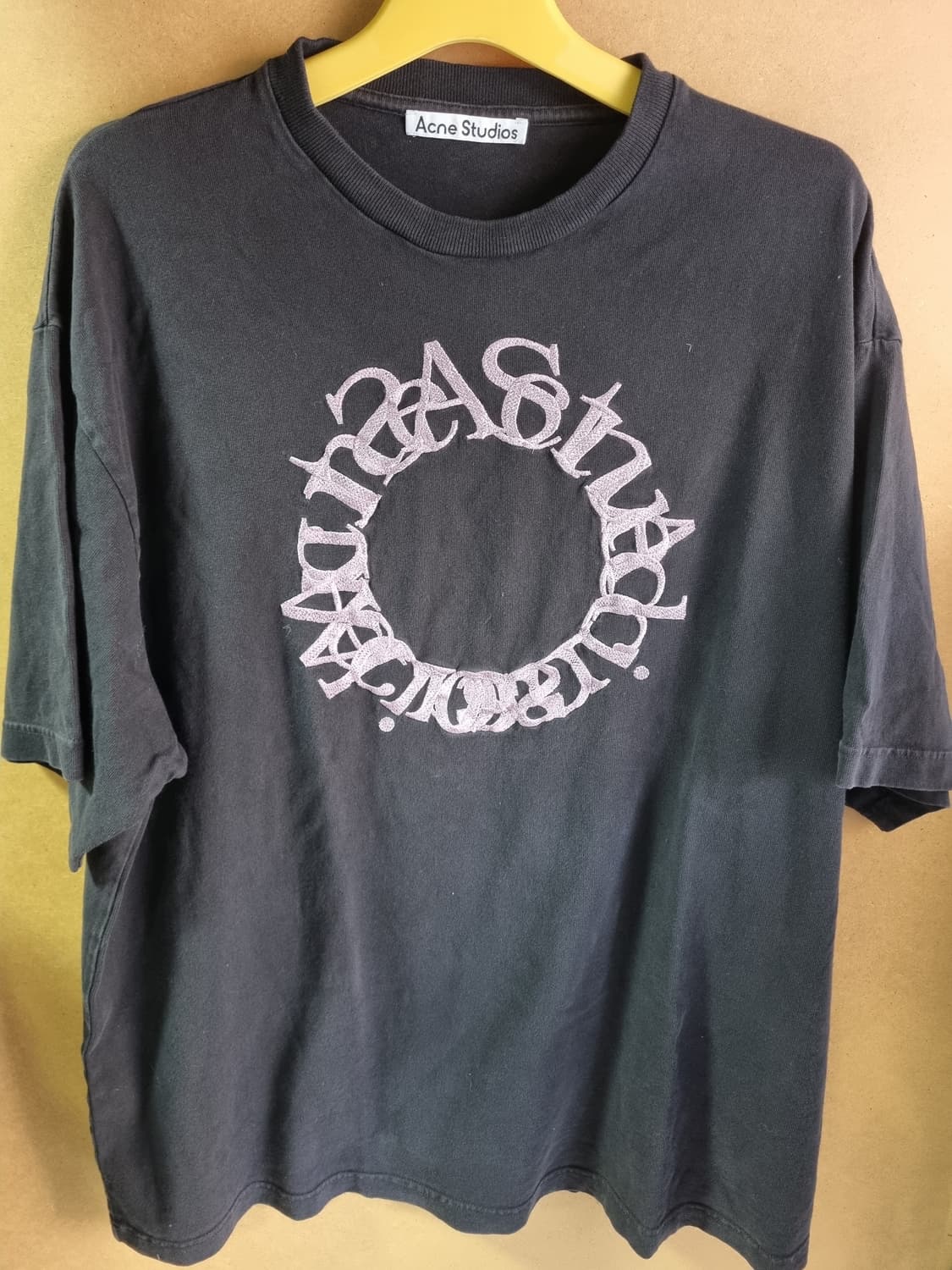 아크네스튜디오 반팔 티셔츠  상품이미지1