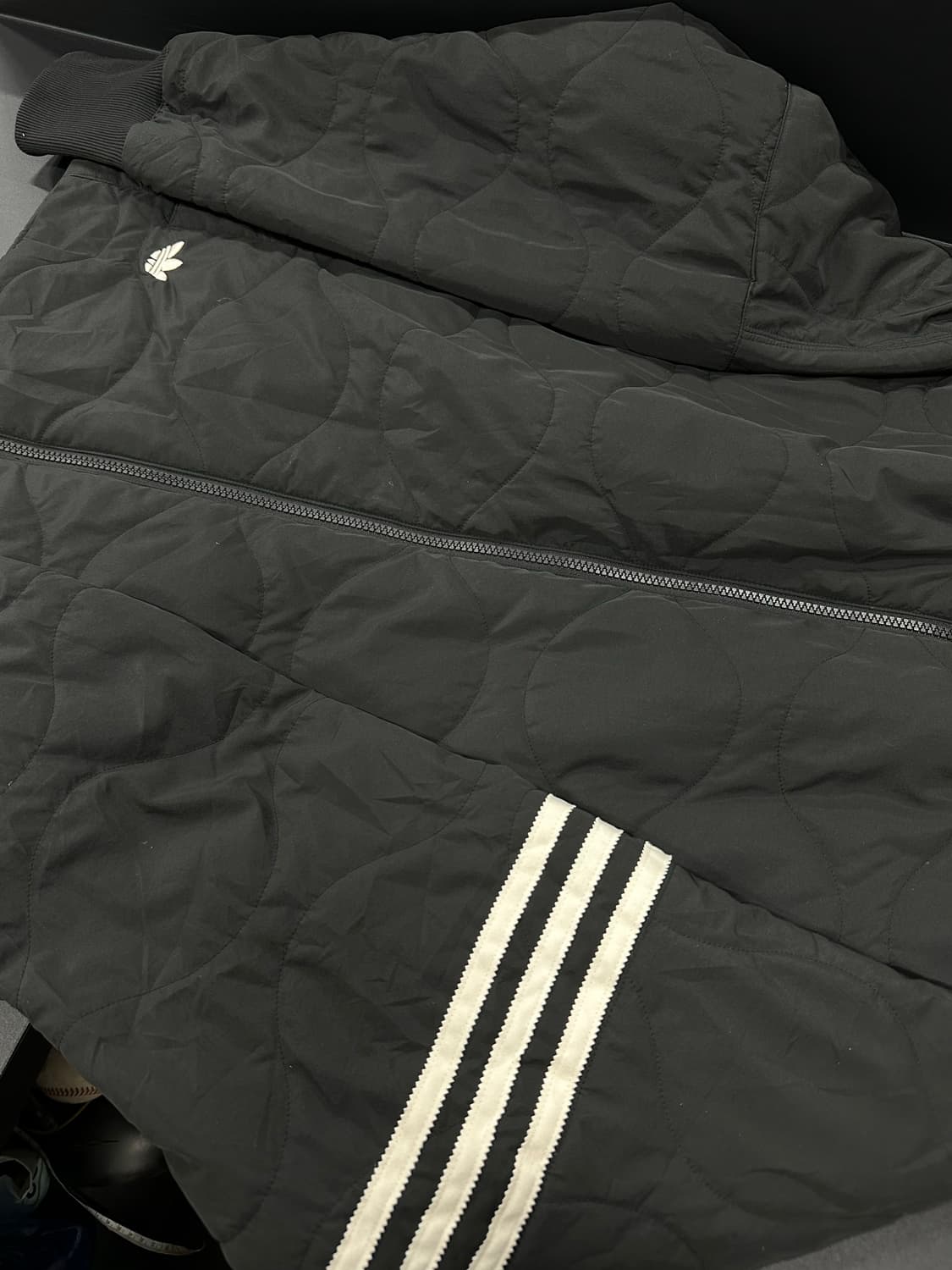 아디다스 뉴클래식 퀄티트 패딩 자켓 상품이미지4