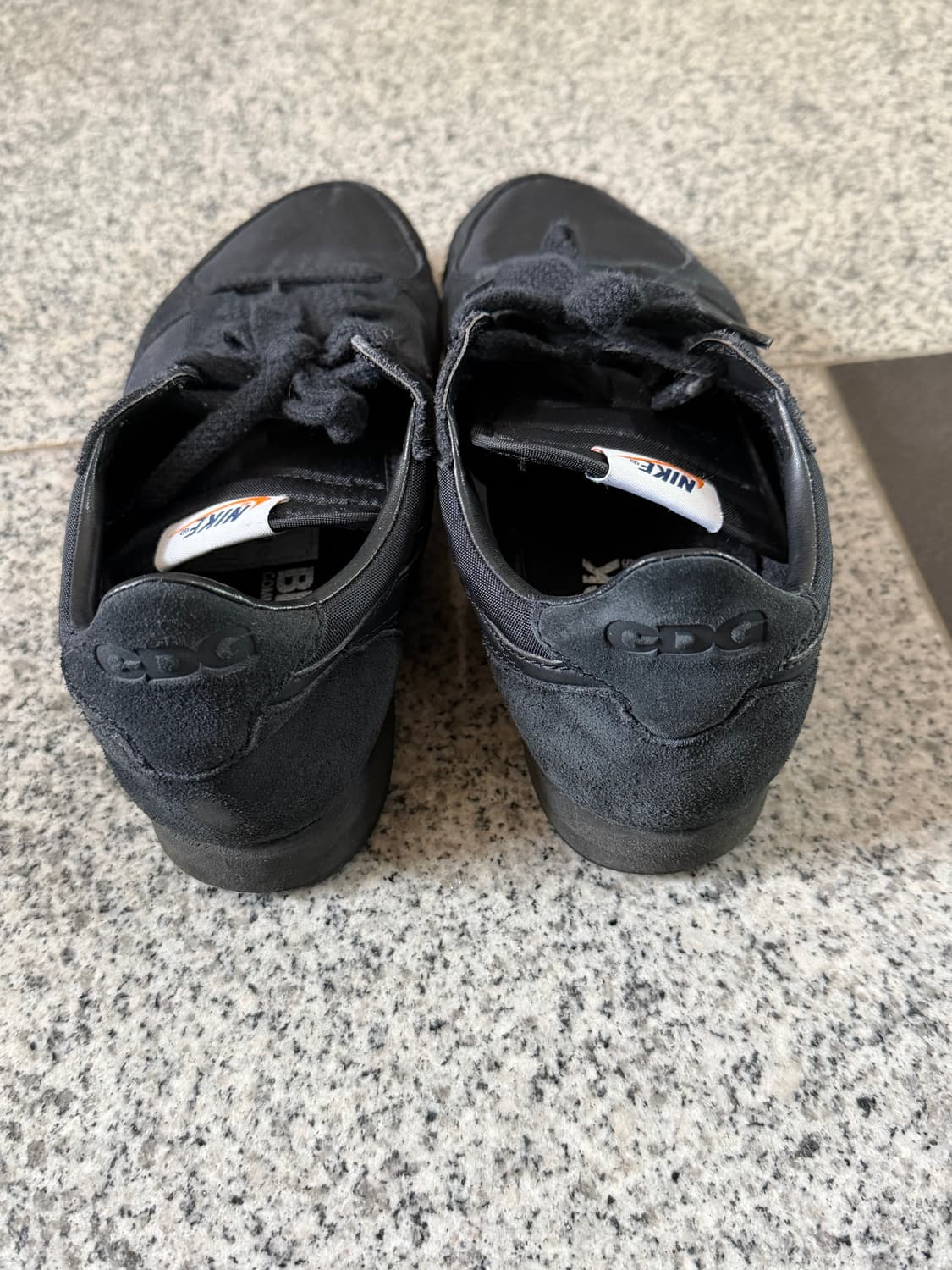 나이키 x 꼼데가르송 블랙 이글 트리플 블랙 상품이미지2