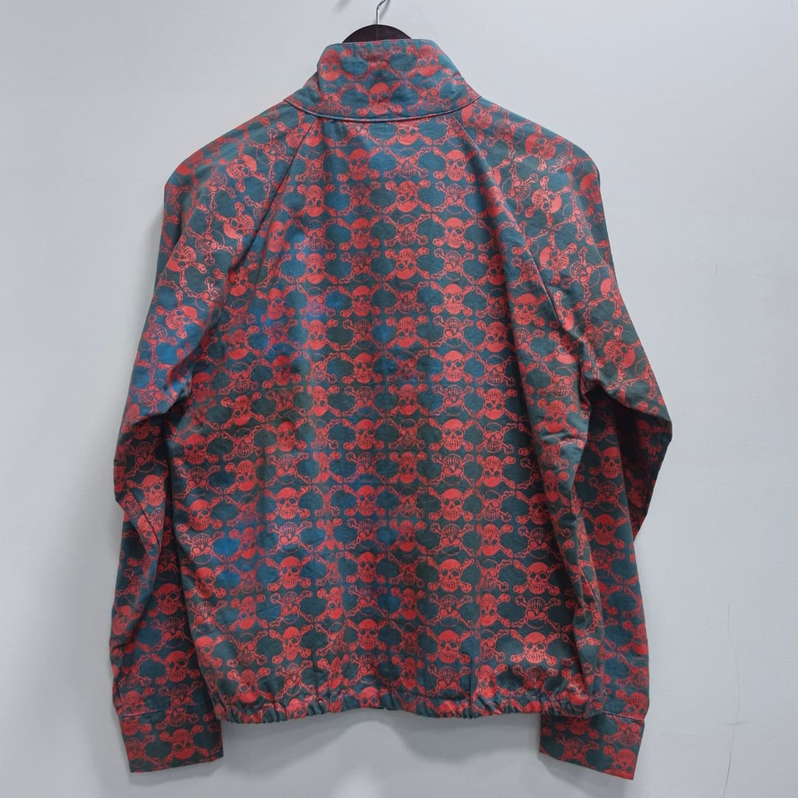 80's - 90's LIFE’S A BEACH 스컬 자켓 M 상품이미지2