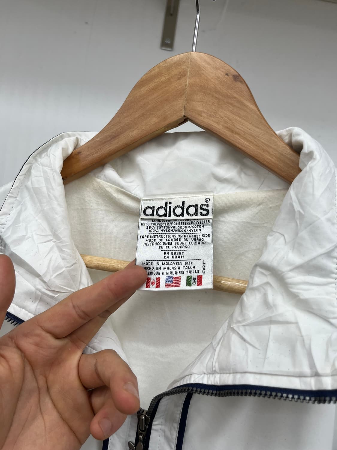 XL) OLD ADIDAS EMBROIDERD BIG LOGO 바람막이 상품이미지7