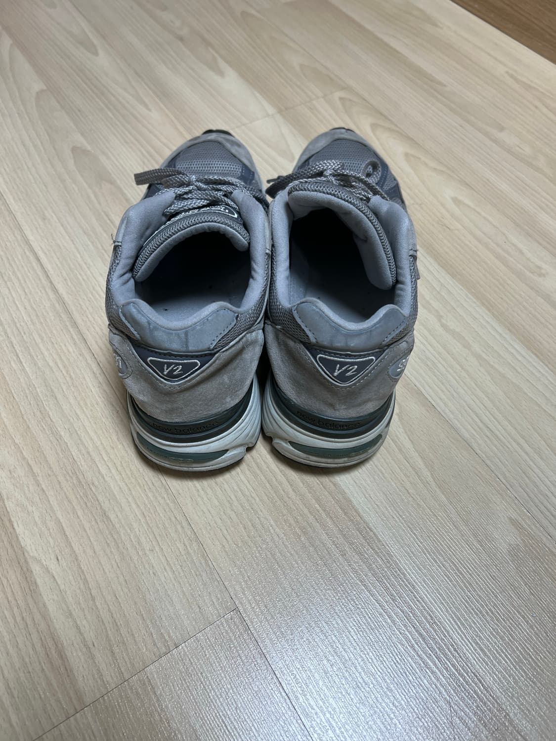 뉴발란스 991v2 메이드 인 UK 락 릿지 알로이 실버 상품이미지4