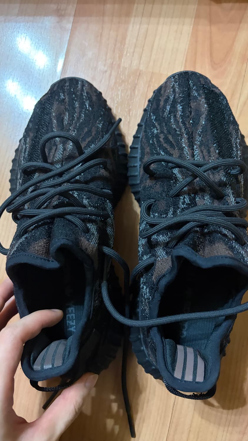 아디다스 이지 부스트 350 V2 믹스 락 260 상품이미지6