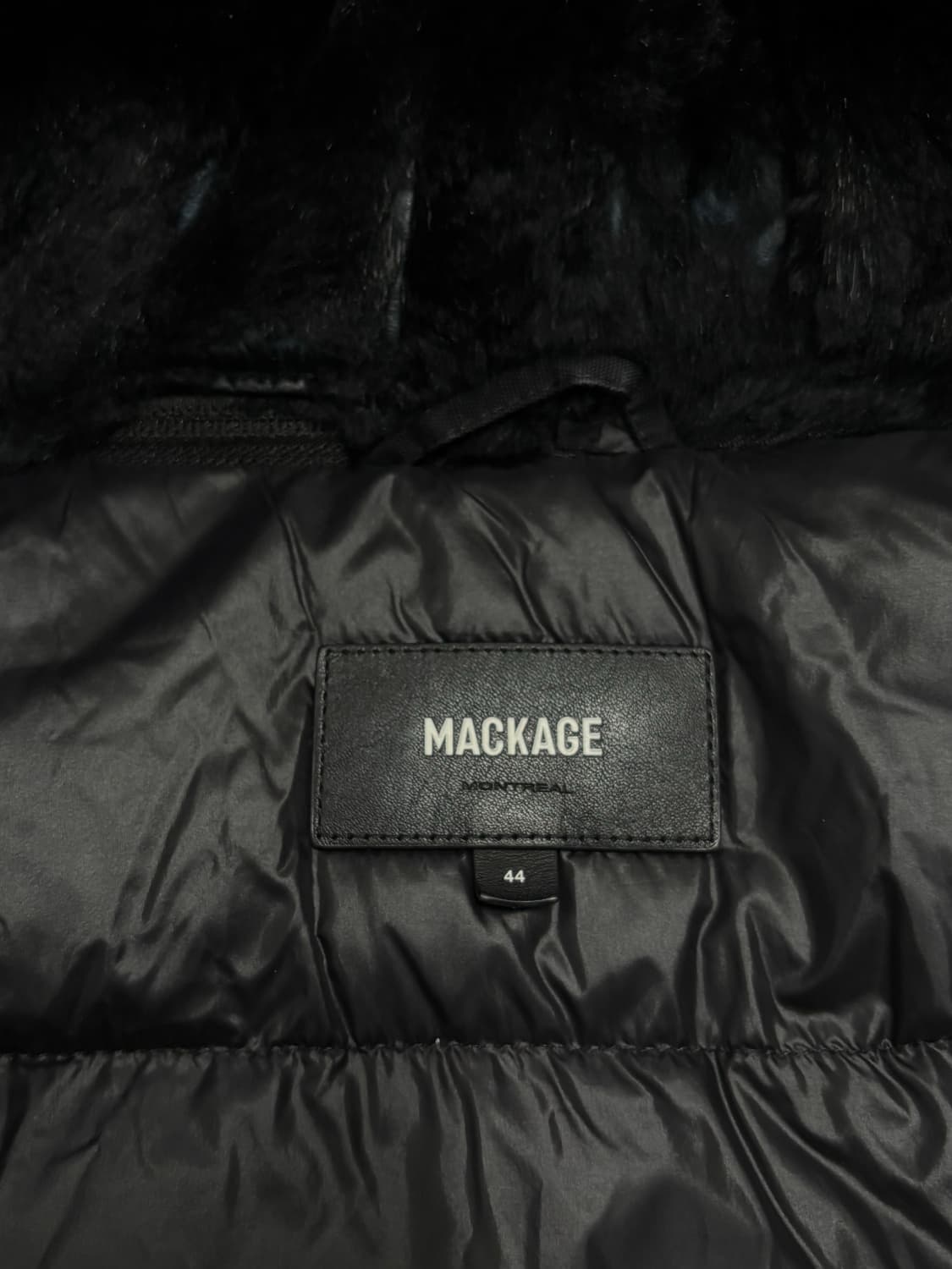 [특가] 맥케이지 딕슨 패딩 블랙 퍼 [44] 상품이미지4