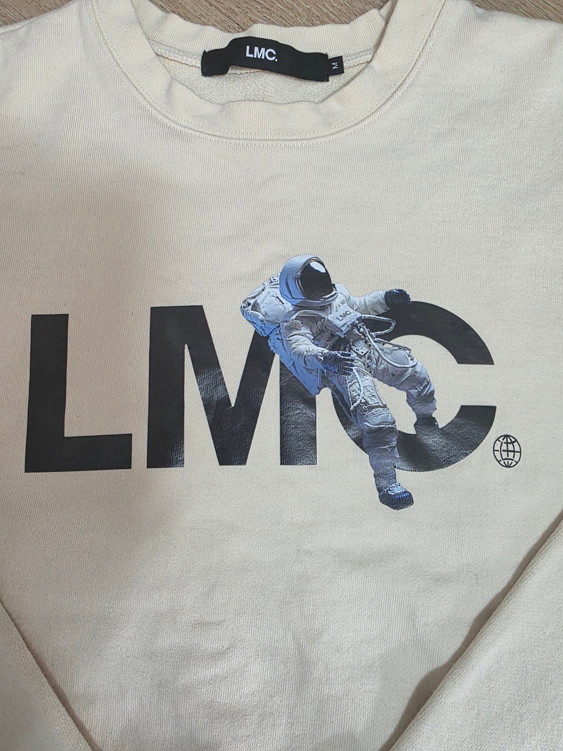 LMC 우주인 맨투맨 상품이미지7