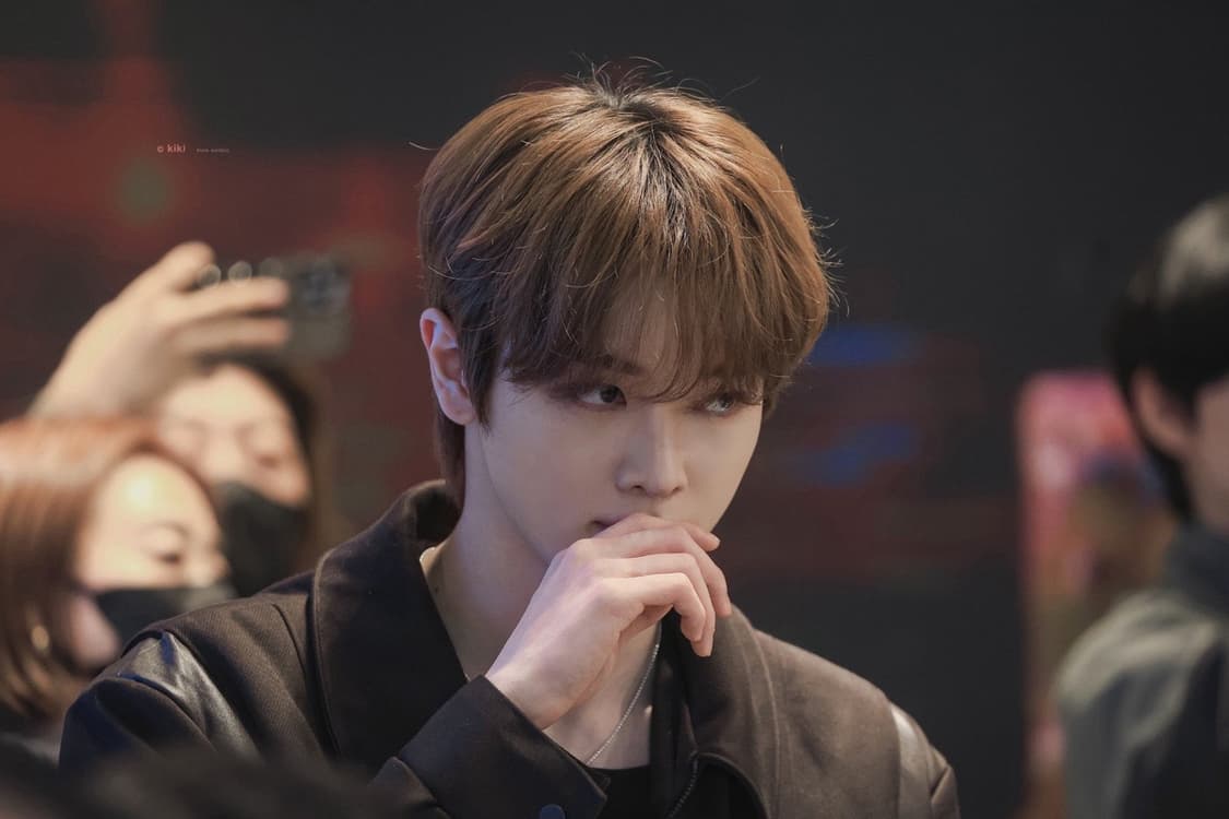 르마드 레더 바시티 자켓 상품이미지1