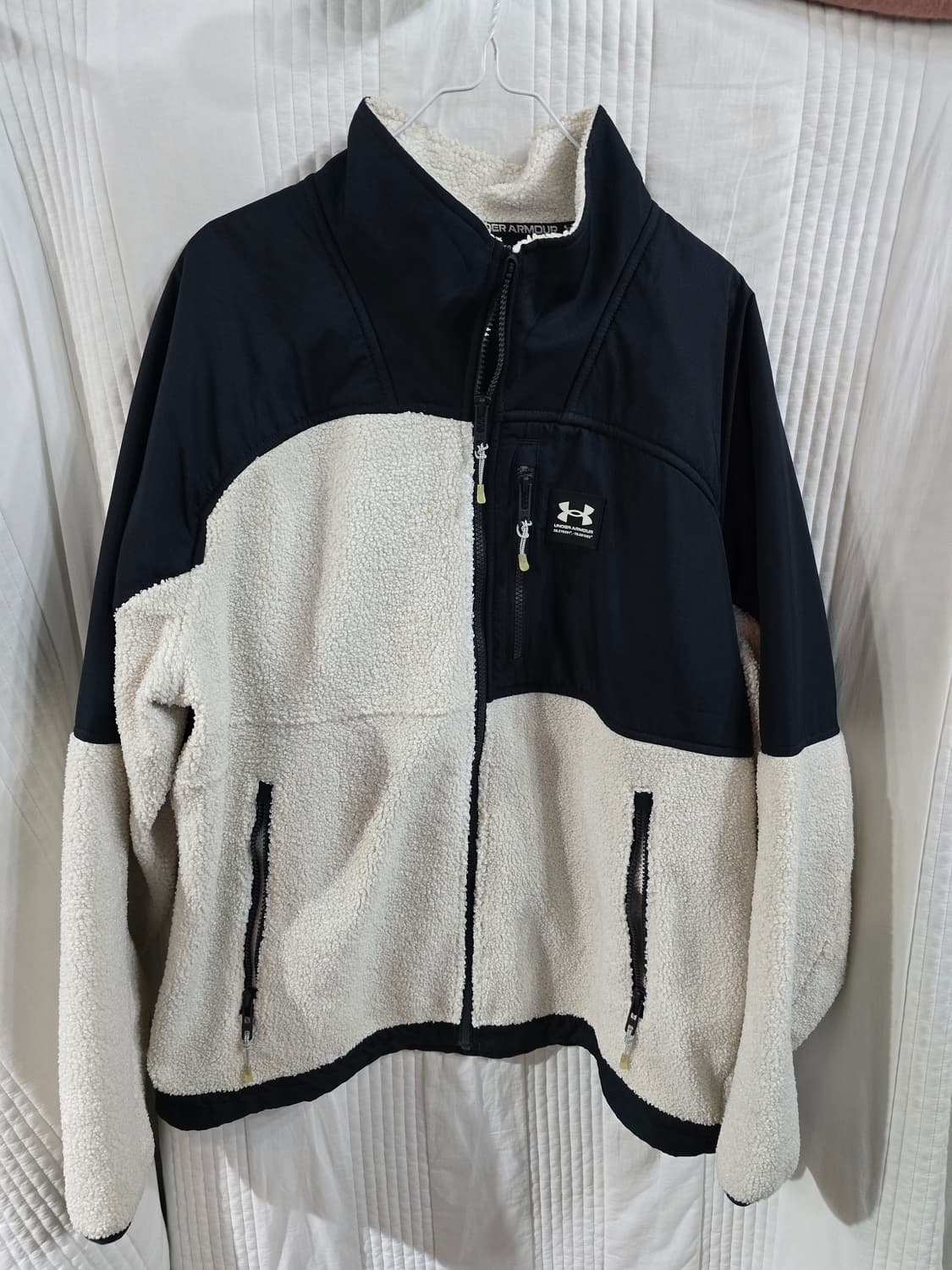 언더아머 오버핏자켓  상품이미지2