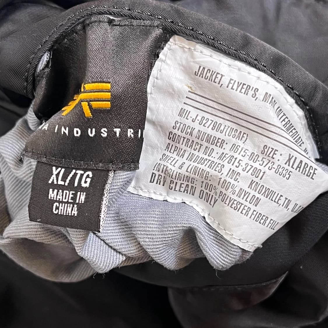알파 인더스트리 MA-1 항공 점퍼 상품이미지5
