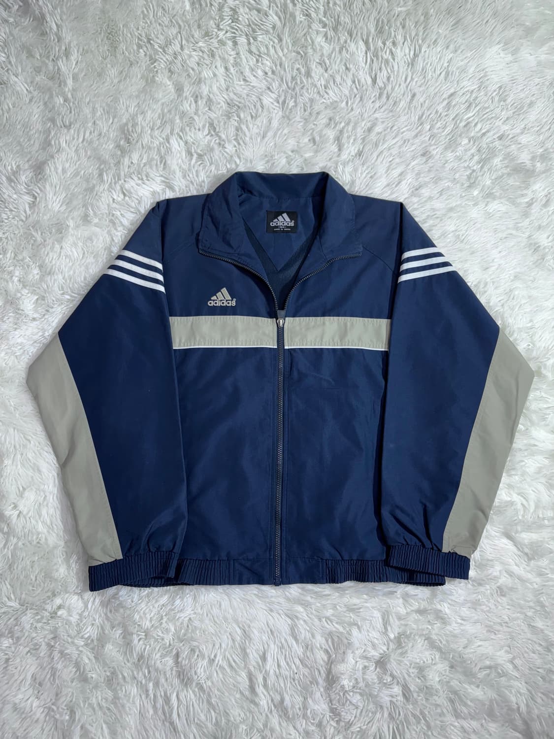아디다스 90‘s 배색 네이비 바람막이  상품이미지3