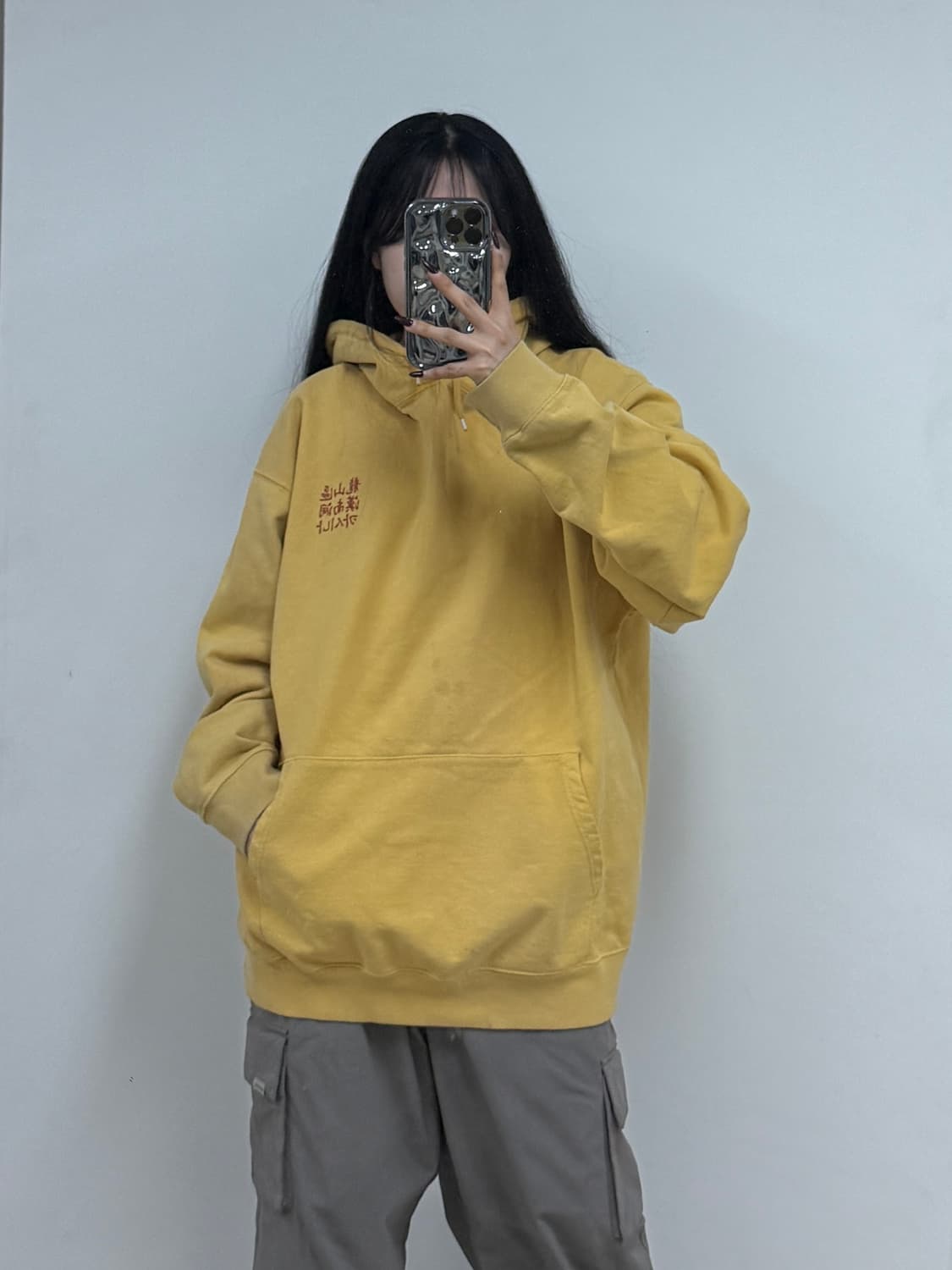 카시나 레터링 자수 후드티 머스타드 E31 상품이미지1