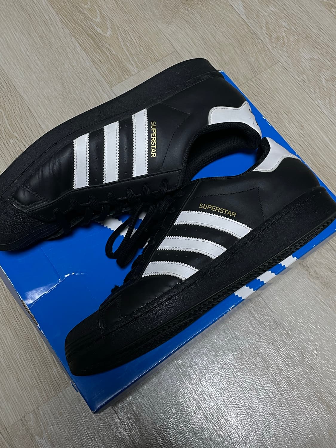 아디다스 슈퍼스타 코어 블랙 화이트 280 상품이미지3