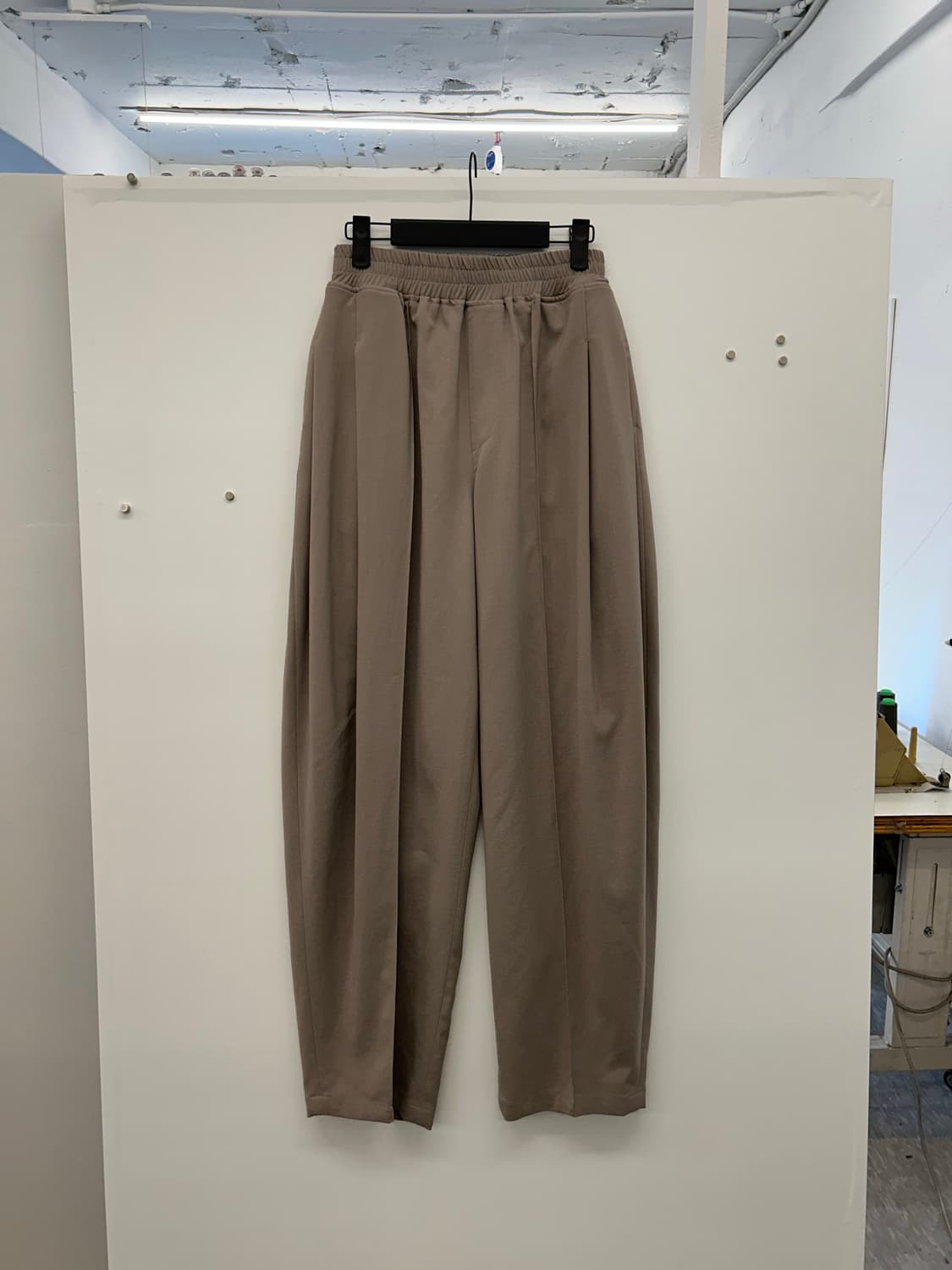 비긴 202 밴딩팬츠 상품이미지1