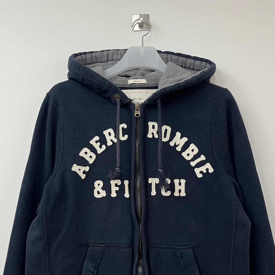 아베크롬비 자수로고 네이비 후드집업 XL 상품이미지4