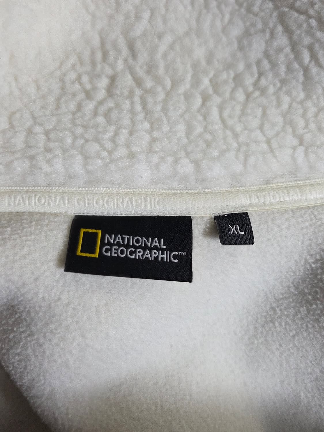 [내셔널지오그래픽] 플리스 자켓 판매합니다. 상품이미지3