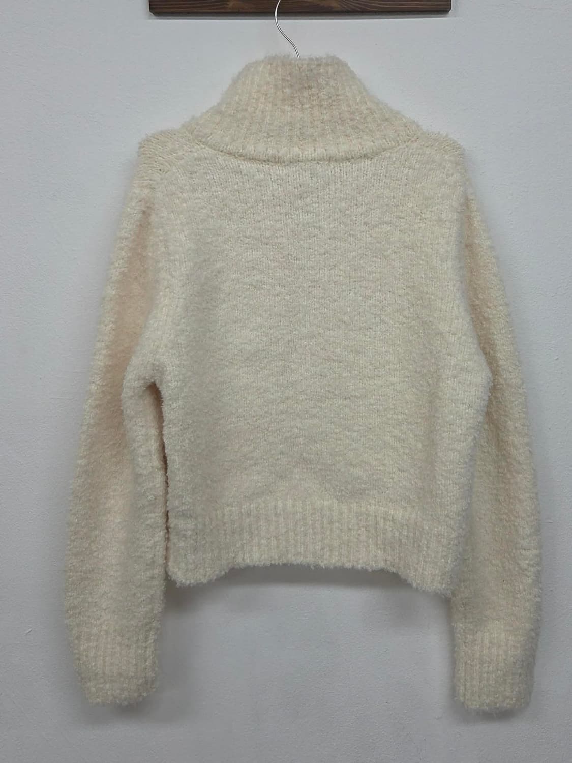 앙고라 아이보리 니트집업 자켓 상품이미지6