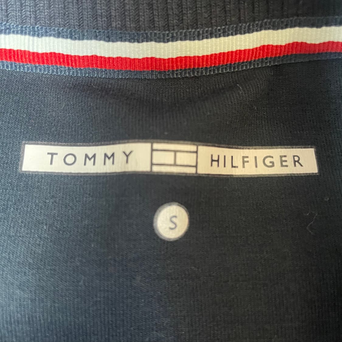 타미힐피거 플래그패턴 시스루 맨투맨 S 상품이미지6