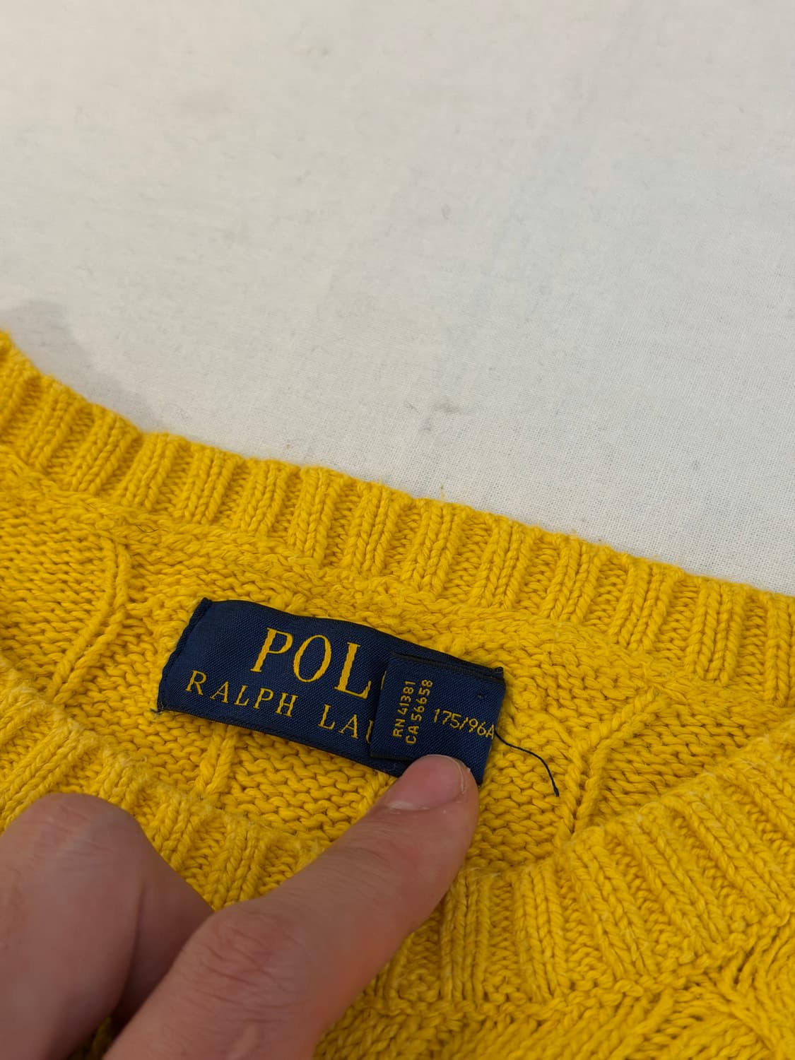폴로 랄프로렌 꽈배기 케이블 니트 옐로우 상품이미지4