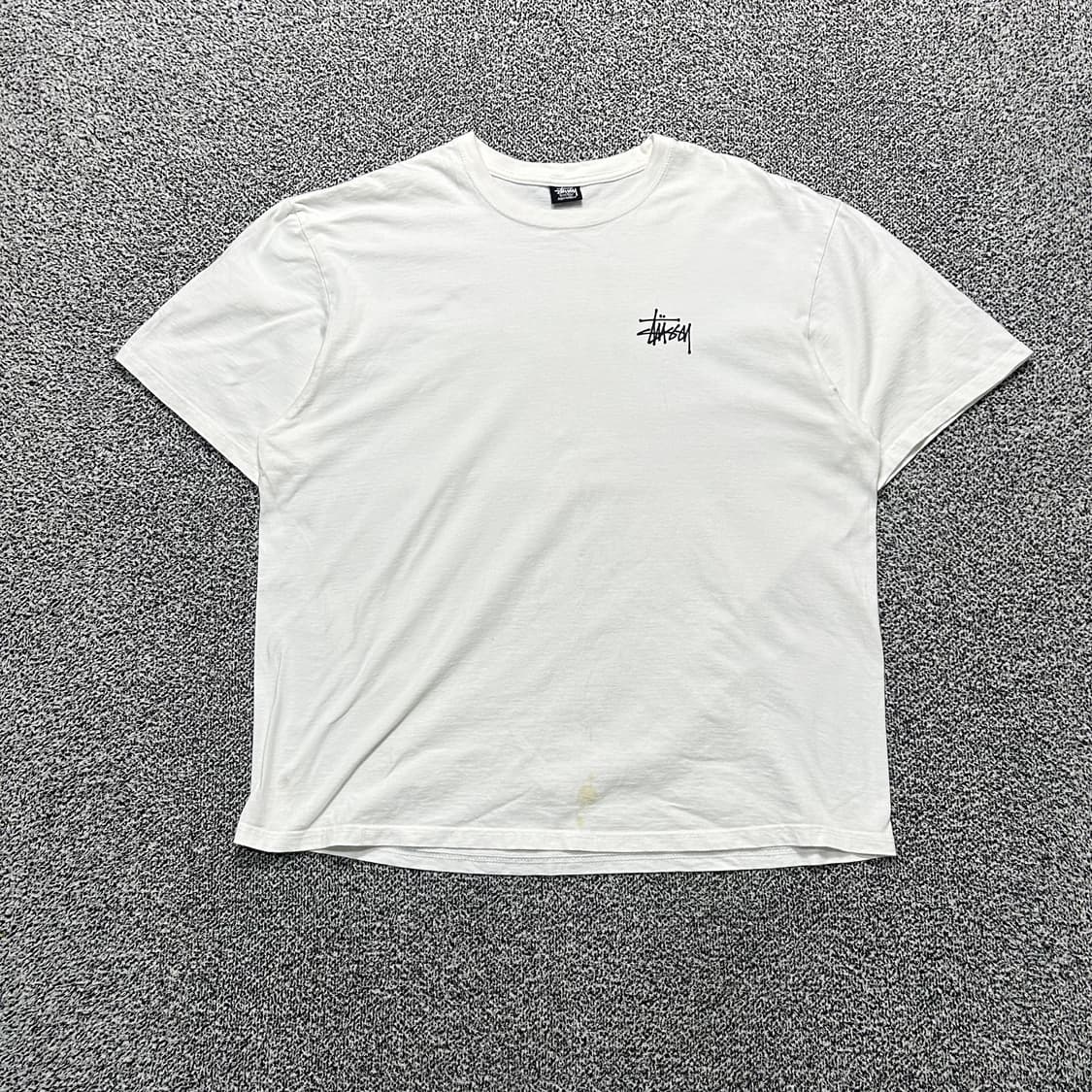 스투시(stussy)스펠 로고 화이트 반팔티 상품이미지1