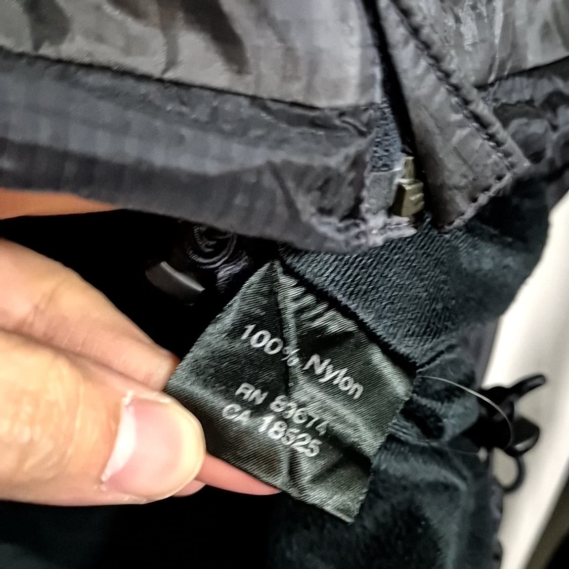 마운틴하드웨어 립스탑 자켓 상품이미지7