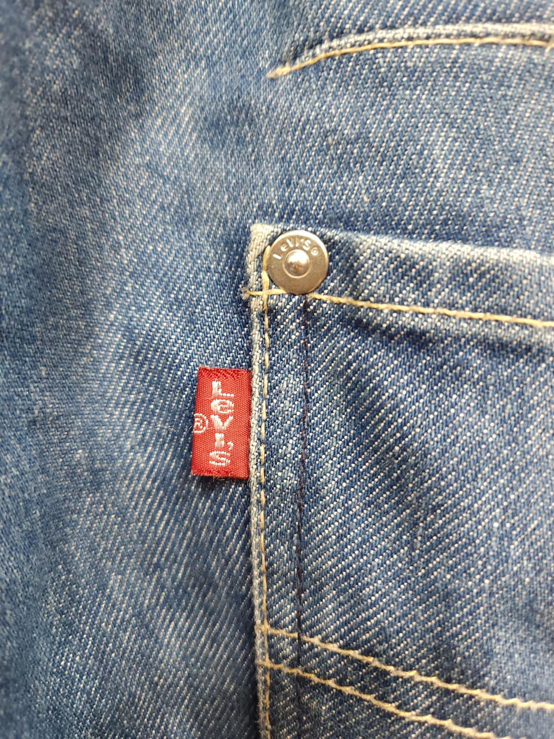 리바이스  엔지니어드 00s  데님팬츠

 상품이미지10