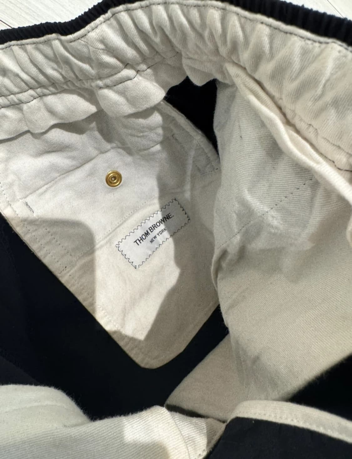 [정품] 톰브라운 플레인 위브 트랙팬츠 1사 상품이미지5