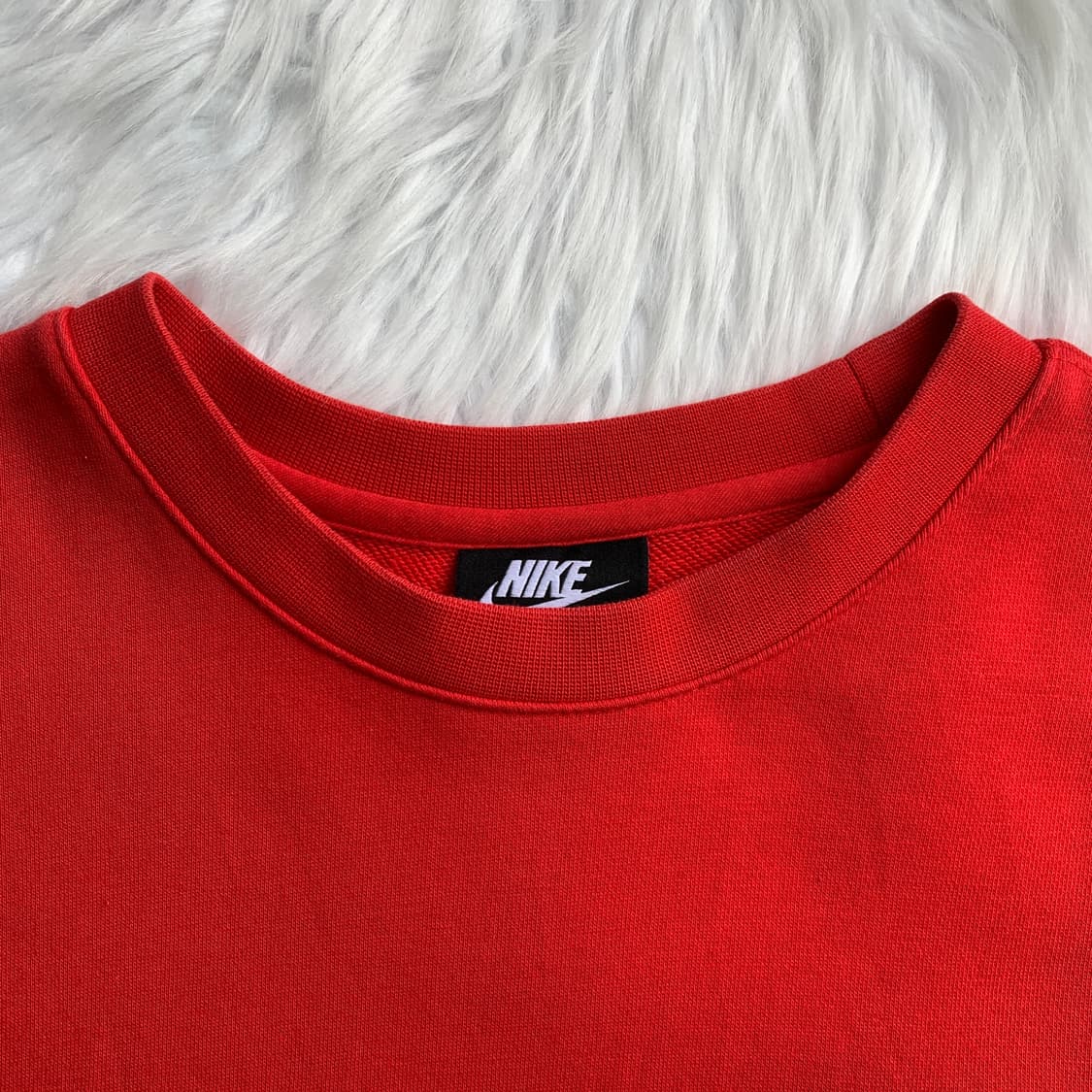 나이키 NIKE 화이트 자수 로고 레드 맨투맨 1860 상품이미지3