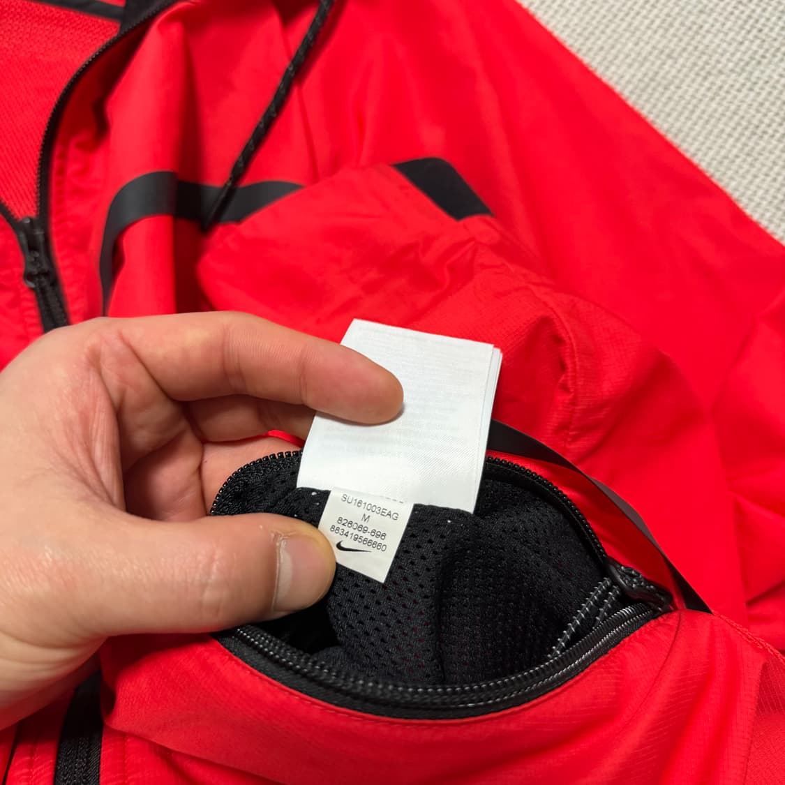 나이키 테크팩 바람막이 자켓 상품이미지4