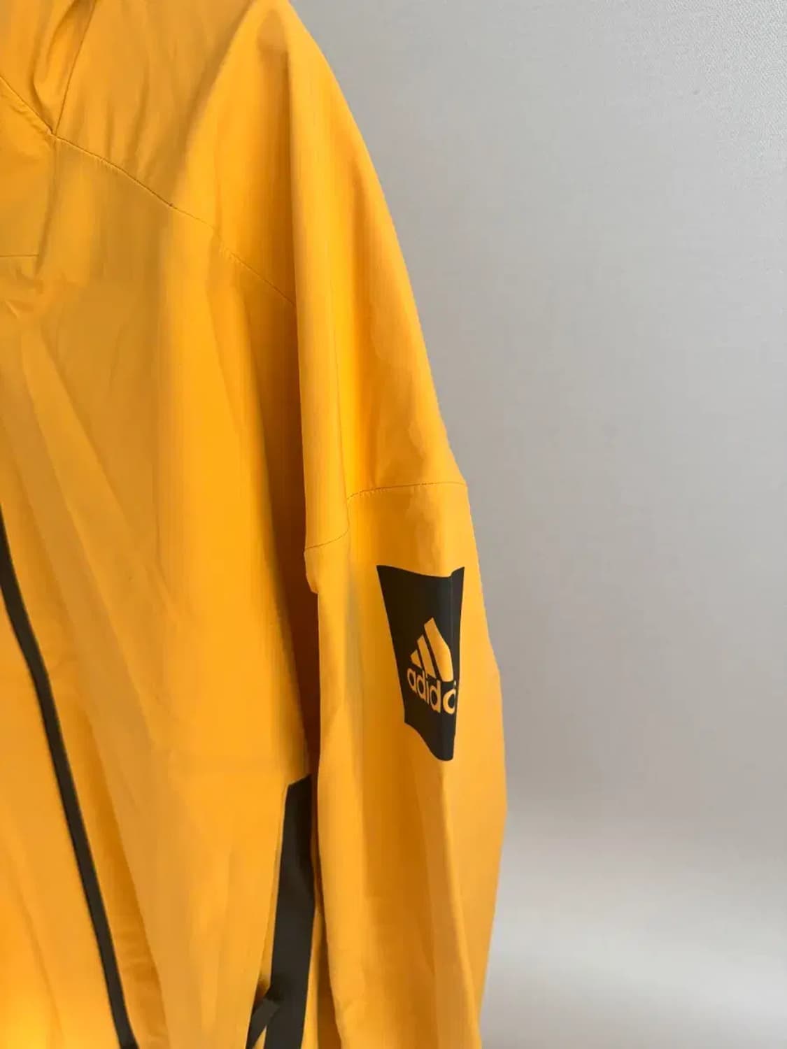 아디다스 남성 MYSHELTER 자켓 옐로우 L사이즈 상품이미지3