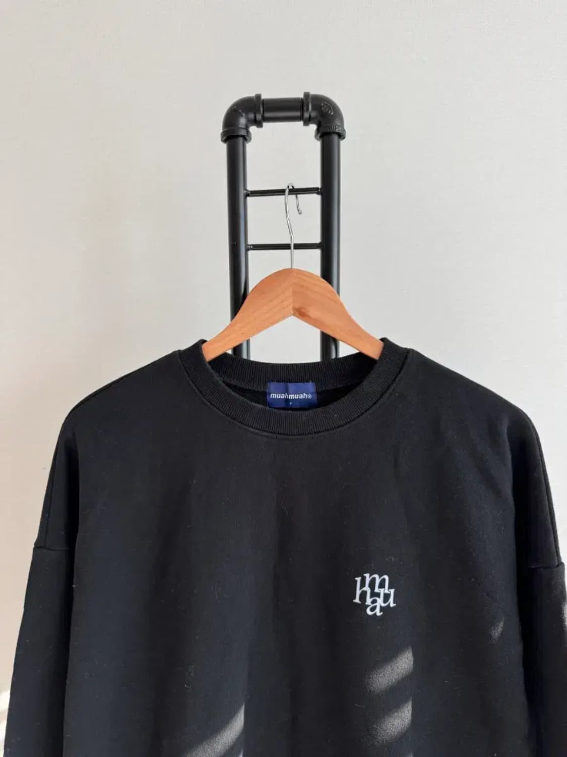 무아무아 여성 블랙 맨투맨 F사이즈 상품이미지3