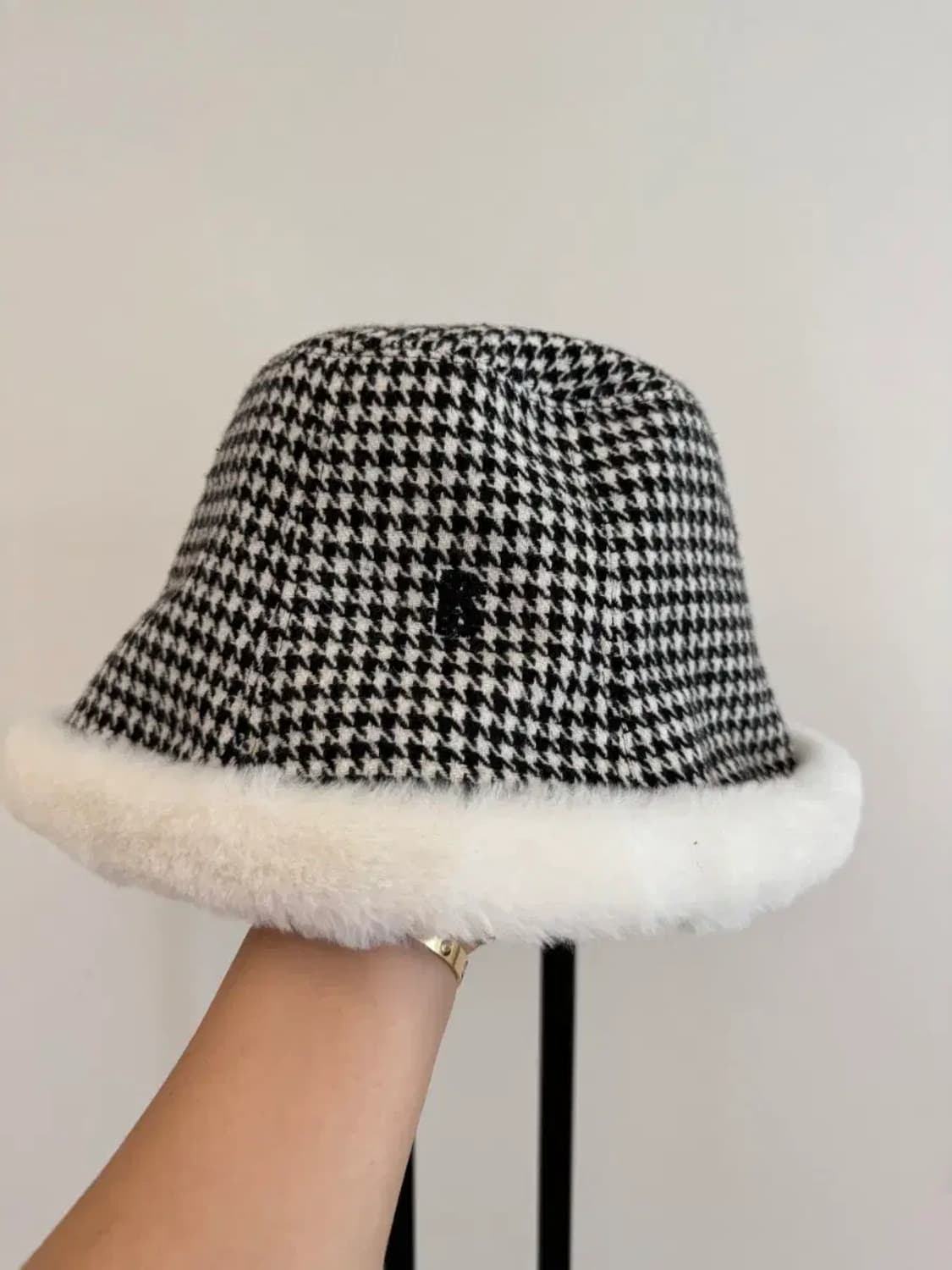 Bogner 보그너 골프 벙거지 하운드투스 퍼 모자 FREE 상품이미지2