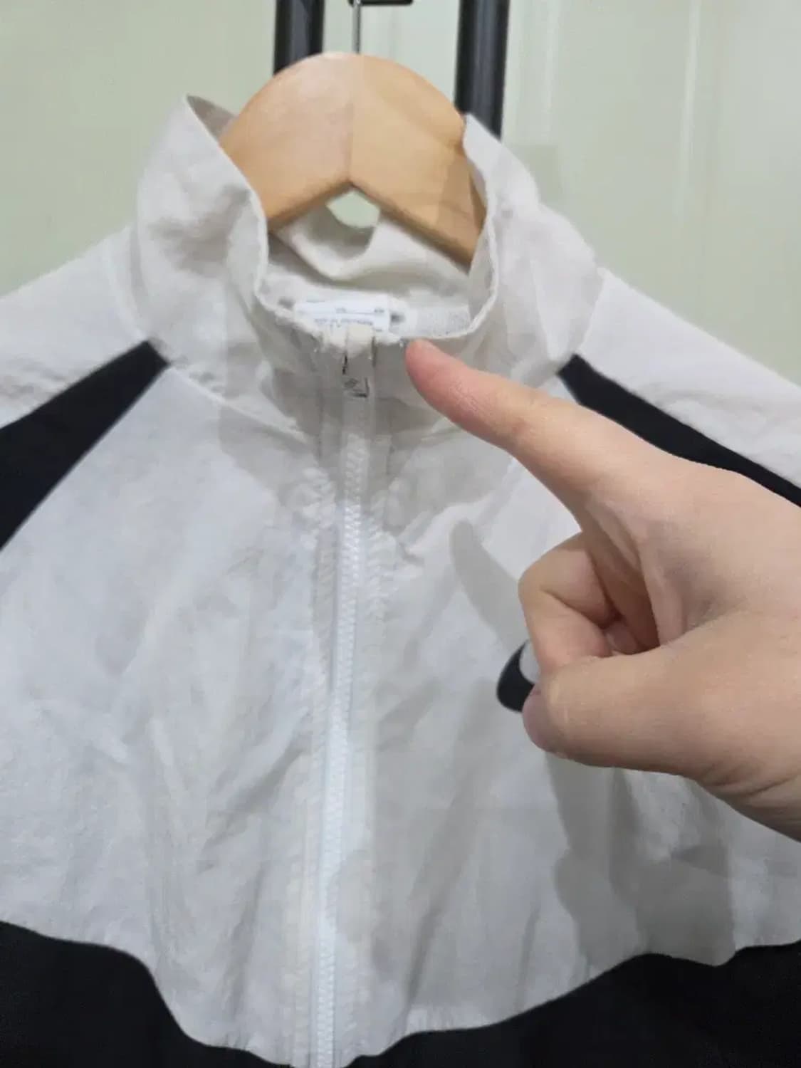 나이키 여성 반크롭 바람막이 경량 자켓 XL 상품이미지4