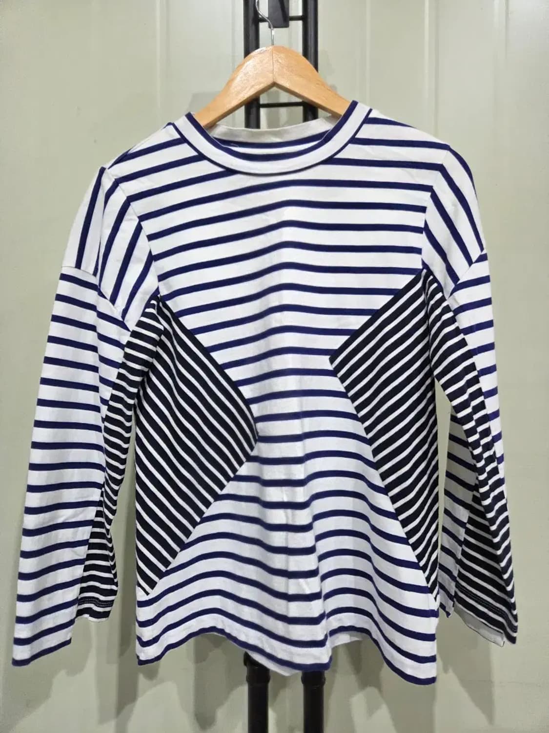 럭키슈에뜨 여성 스트라이프 긴팔 티셔츠 S 상품이미지1