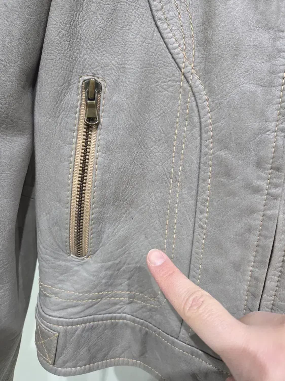 DKNY 여성 양가죽 라이더 자켓 55사이즈 상품이미지3