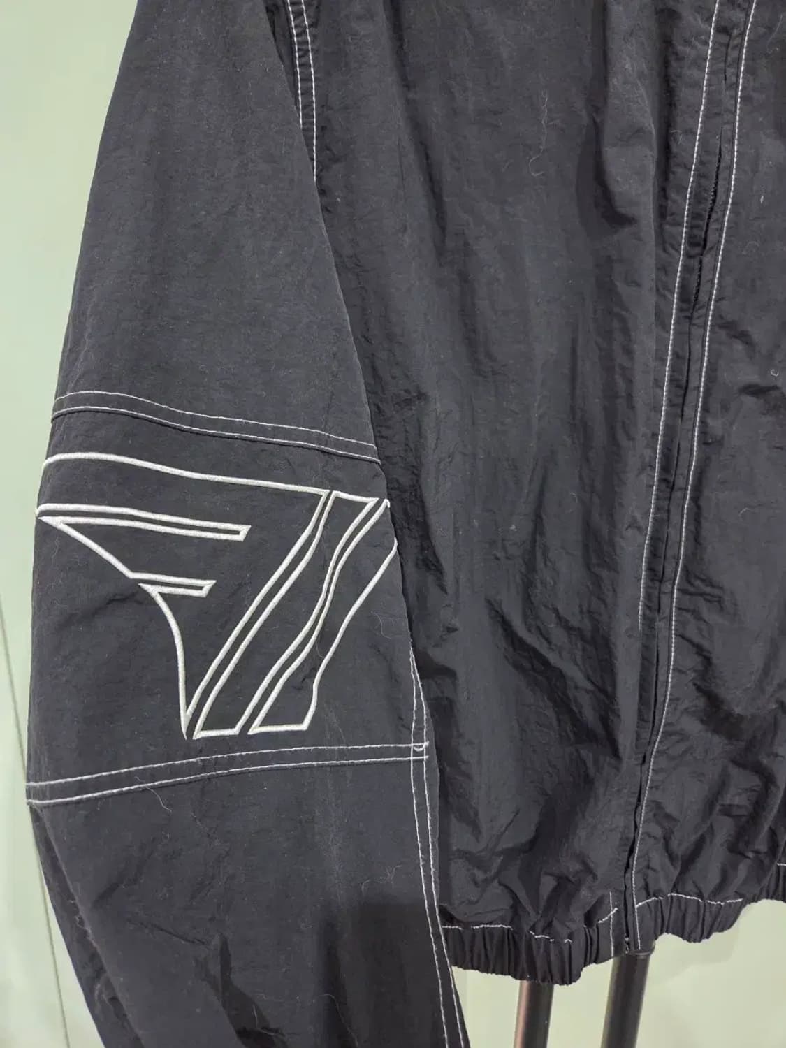 골라 블랙 바람막이 집업 S 상품이미지3