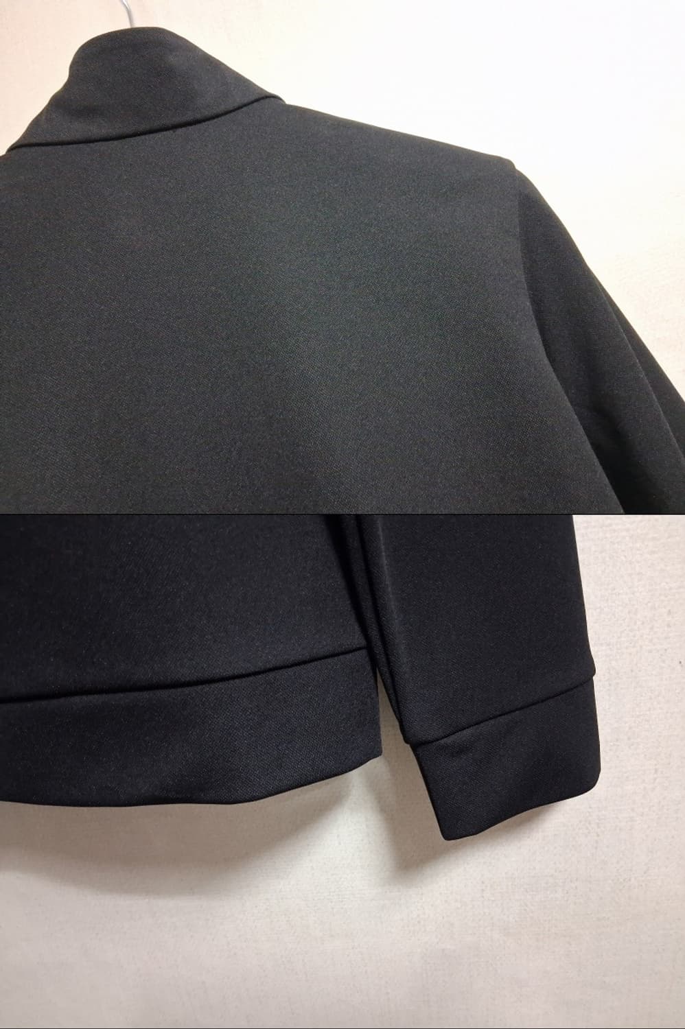 다이나핏 여성 트랙져지셋업 상하세트 블랙 여성통55 허리 27 까지
원산 상품이미지6