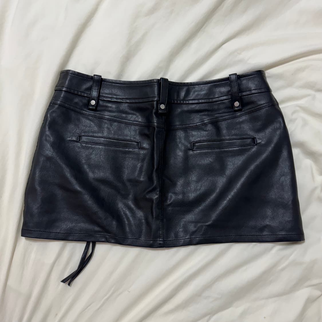 보헴서 _ Low Cargo Leather Mini Skirt Black 상품이미지3
