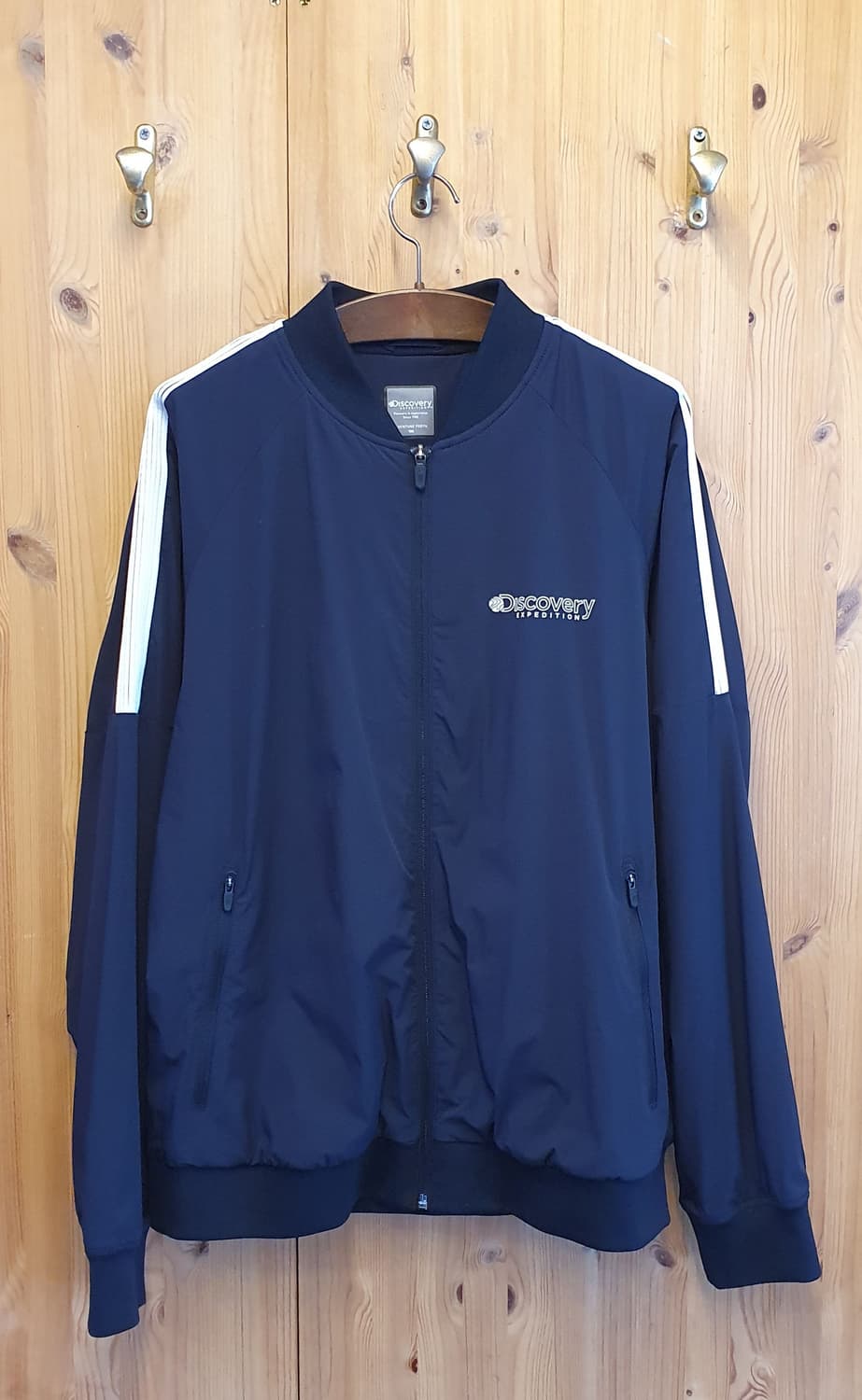 100.디스커버리 경량 패딩점퍼  상품이미지1