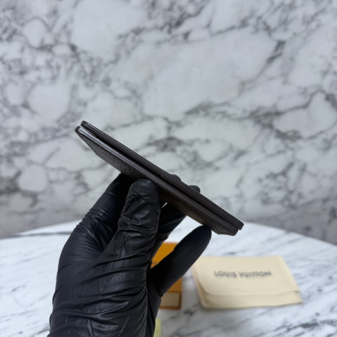 루이비통 이클립스 모노그램 오거나이저 카드지갑
 상품이미지5