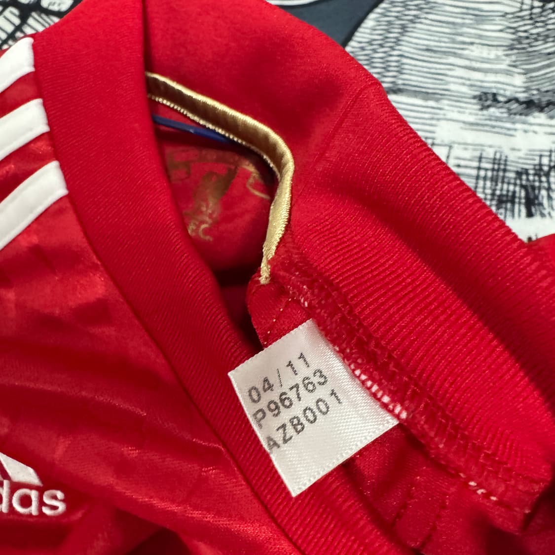 아디디스 10-11 리버풀 유니폼 95사이즈  상품이미지5