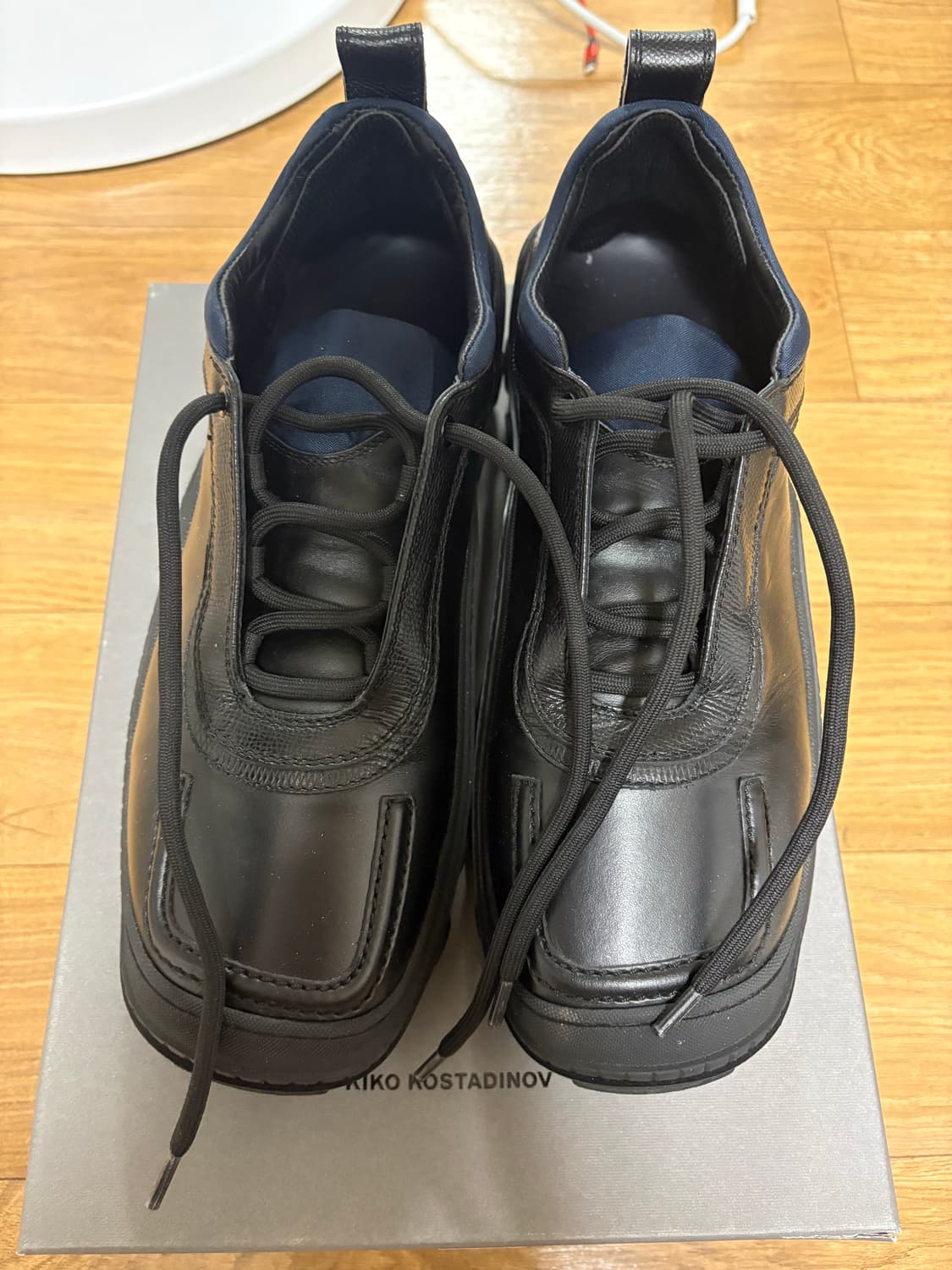 키코 코스타디노브 톤킨 레이스업 슈즈 블랙 43 상품이미지1