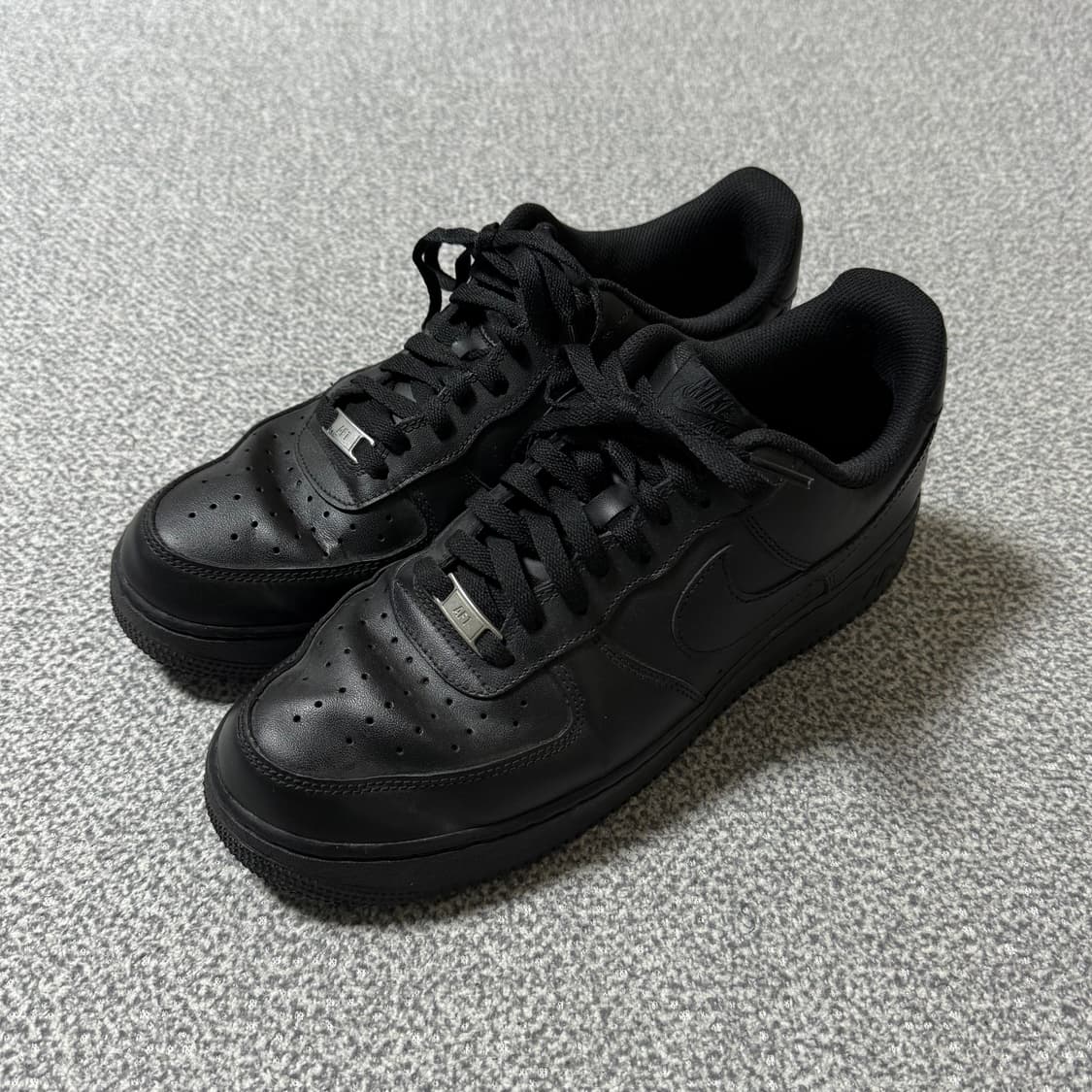 [정가 13만원] 나이키 에어포스 블랙 280 상품이미지1