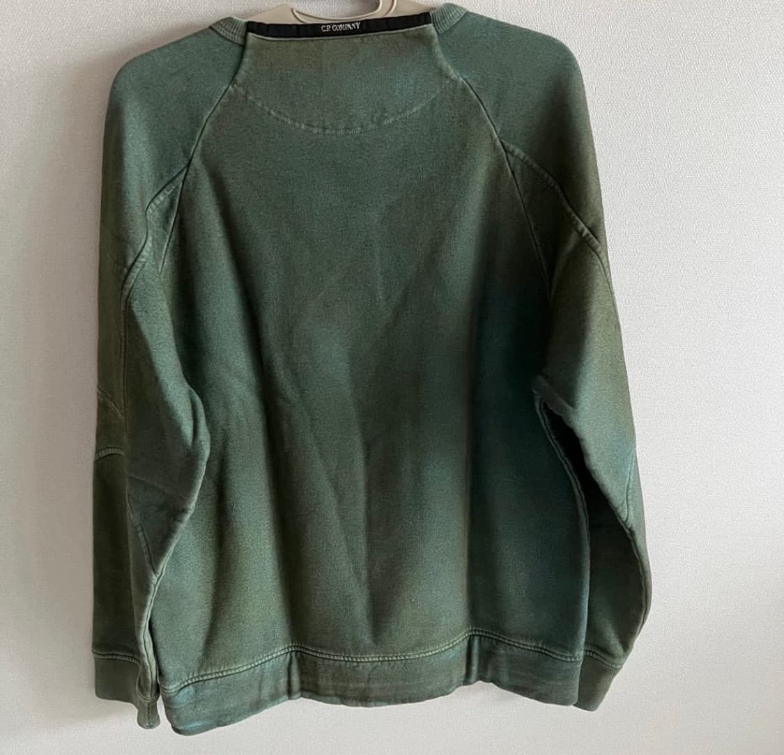 정품 CP 컴퍼니 맨투맨 한글택 기모 M 상품이미지2