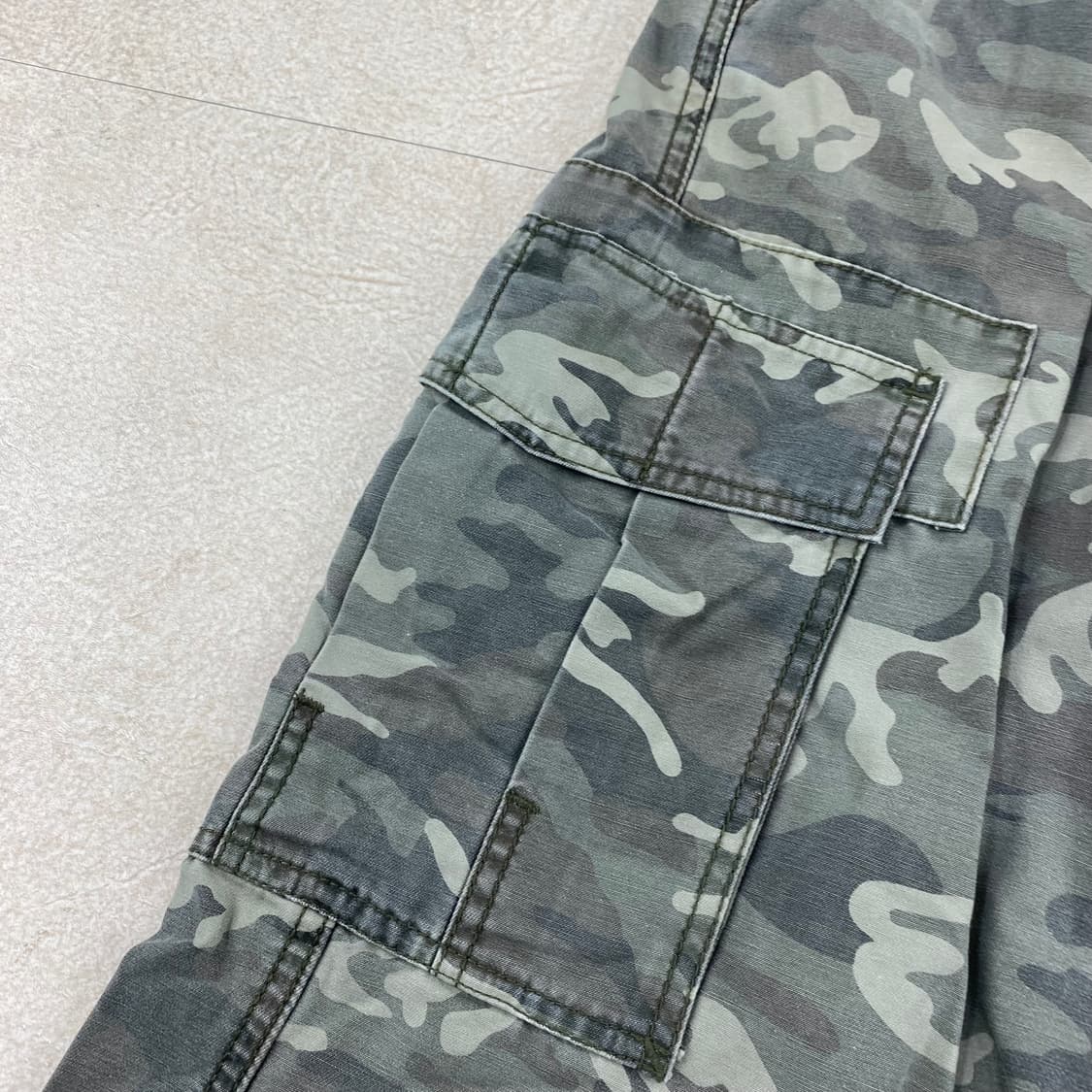 리바이스 루즈핏 레드 탭 카모 카고 팬츠(32) 상품이미지6